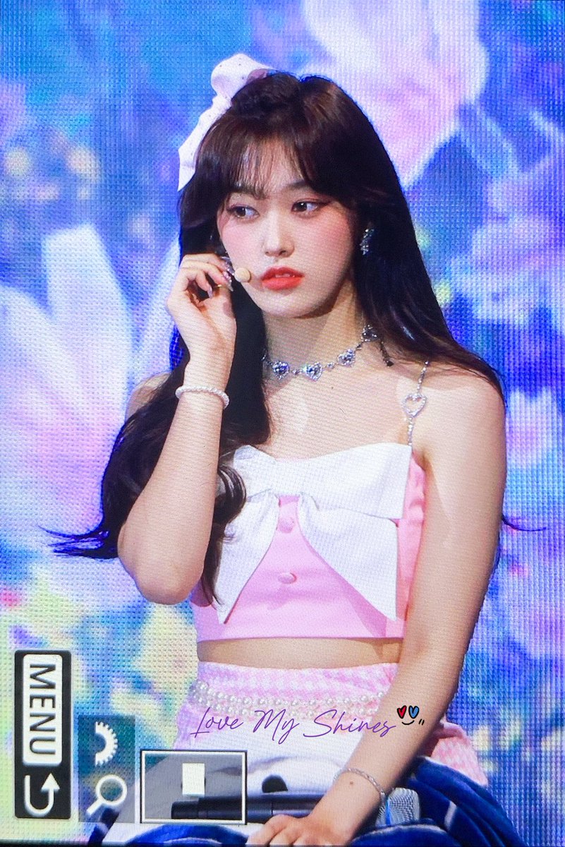 LoveMyShines604's tweet photo. 220620 프리뷰

#이달의소녀 #최리
#LOONA #Choerry
#LoveMyShines https://t.co/NoQ5Zyl3fD