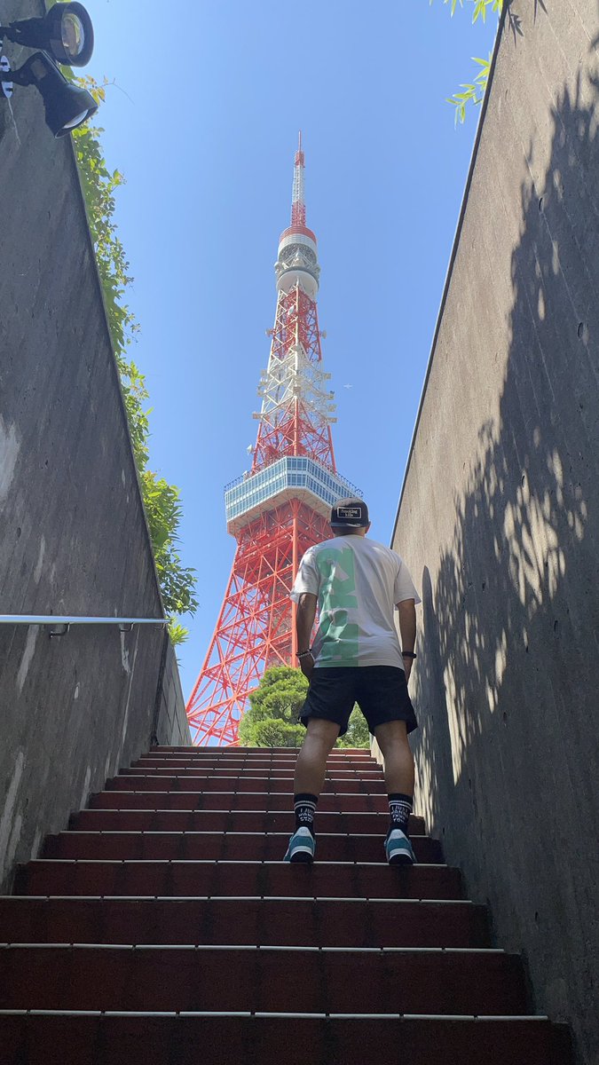 jaganeiro's tweet photo. お邪魔しましたニッポン
@fxxkingrabbits
#fr2 #fr2getto #fr2bkk
また来年👋 https://t.co/dXfYsbrc3H