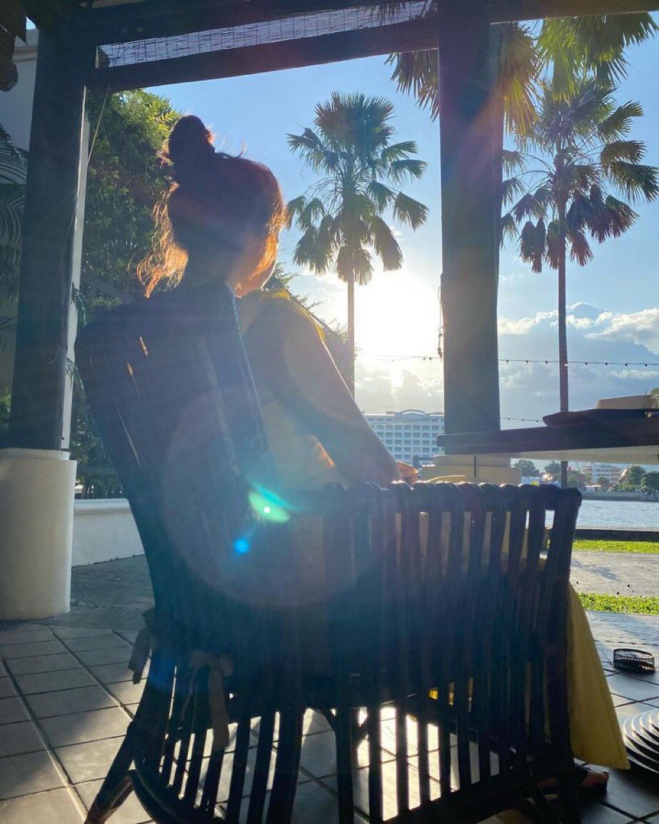 NayantharaLive's tweet photo. Awww these are beautiful pictures of #vikkynayan 💛
#wikkinayan #honeymoonvibes
#LadySuperStar #Nayanthara https://t.co/JWxGg20Ikx