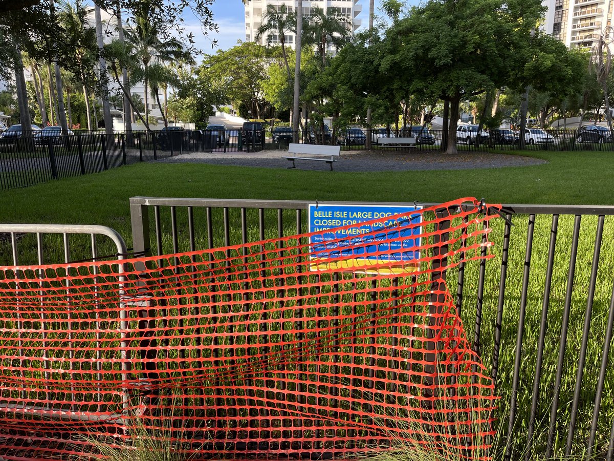 miatown's tweet photo. Another find example of piss poor property management. Dog park been closed for weeks not one person has come by to do a freaking thing here please reopen our dog park on Belle Isle and when you’re ready to do the work then close it! ⁦@MiamiBeachNews⁩ https://t.co/Pcjn0NNa4Y