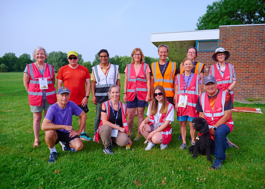 parkrunUK's tweet photo. 🚨  MONDAY POSITIVITY KLAXON  🚨

Over the weekend at parkruns across the UK there were 🥁 

📌 1,033 events 
🏁 129,357 walkers, joggers &amp; runners
💜 21,407 volunteers
😁 5,028 first timers 
🤩 16,854 PBs

🌳 #loveparkrun https://t.co/hPHn4KiwI8