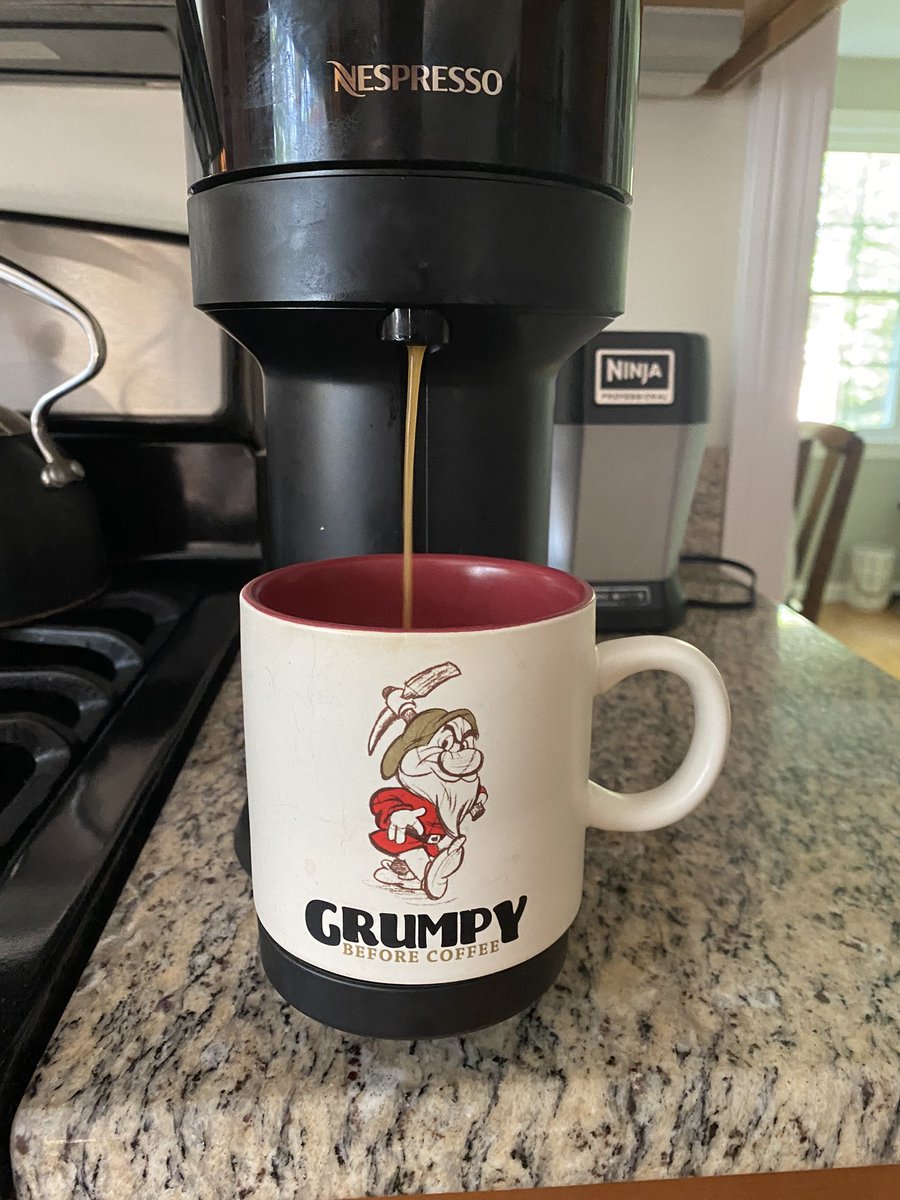 Robtagle20's tweet photo. 1st wedding week coffee @BarstoolBigCat https://t.co/oH9vhkSDNY
