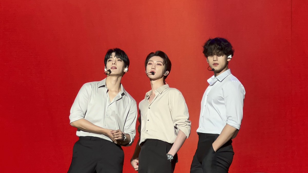 caratstalk's tweet photo. [17s] carat itu diberatkan oleh 3 pilihan, 3 member seventeen kelahiran 1979 https://t.co/j21fI7MM0G