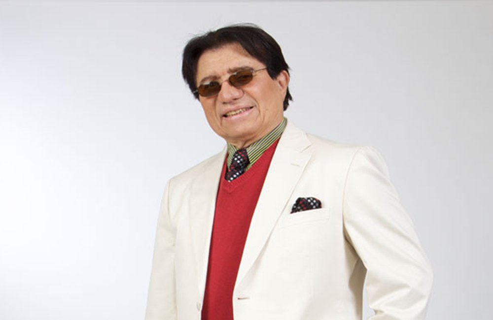 unicorst's tweet photo. #AlAire especial con Bobby Cruz. El maestro dialoga en nuestro dial con @Julioanaya50 en la radio universitaria. #SoyTanFeliz #SonidoBestial https://t.co/PC0DT1QLOH