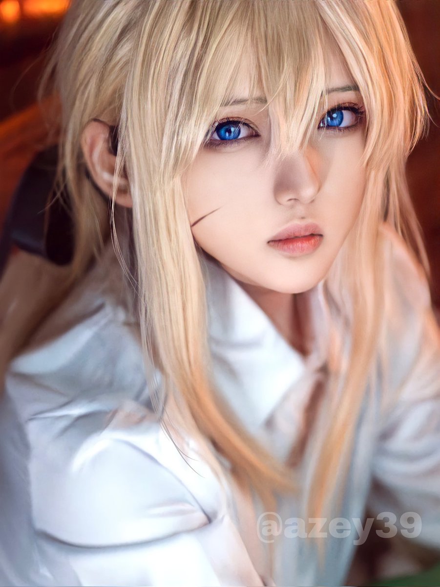 azeycoser's tweet photo. 花はあなたと同じようにきれいです! #violetevergarden #ヴァイオレット・エヴァーガーデン #cosplay #コスプレ #ちぃ武道館 https://t.co/2AU3fbwdIQ