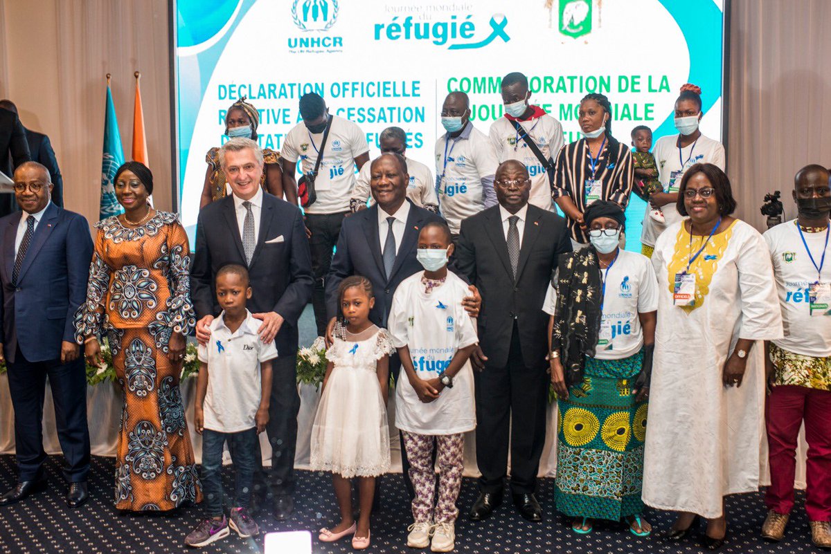 Filippo Grandi (@filippograndi) on Twitter photo Merci au Président <a href="/AOuattara_PRCI/">Alassane Ouattara</a> et à la Côte d’Ivoire 🇨🇮 d’avoir créé les conditions pour mettre fin à l’exil des réfugiés ivoiriens et d’avoir accueilli au pays les 310000 qui y ont déjà fait retour.
La meilleure occasion pour célébrer ensemble la #journéeduréfugié! Merci au Président <a href="/AOuattara_PRCI/">Alassane Ouattara</a> et à la Côte d’Ivoire 🇨🇮 d’avoir créé les conditions pour mettre fin à l’exil des réfugiés ivoiriens et d’avoir accueilli au pays les 310000 qui y ont déjà fait retour.
La meilleure occasion pour célébrer ensemble la #journéeduréfugié!