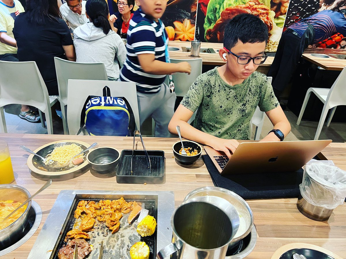 ainunnajib's tweet image. Learn coding for informatics olympiad while barbecuing is another level of #CodingEverywhere