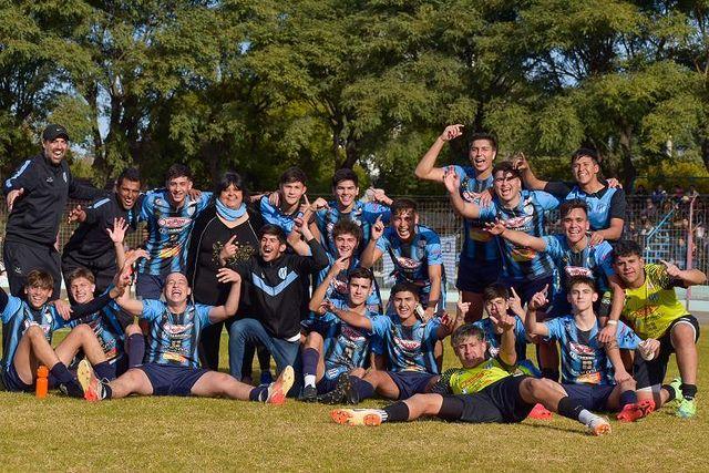 algunoooos no pueden dormirrrrrrr💙