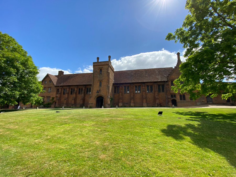 HertsFutures's tweet photo. We are looking forward to #PING22 today. We are very proud of our long association with this event - it sends out a clear message that Hertfordshire and the UK is a very attractive place for life sciences to grow. @VWVPlus #pharma #lifesciences #innovation https://t.co/TaLqCuQog6