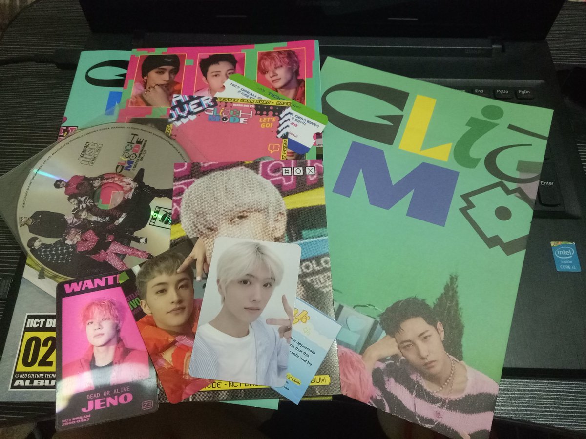 neoyongcty's tweet photo. THE BEST SELLER GOES TO?????? @OCEANDEEPH AHHHCKKK!!! THANK YOU SO MUCH FOR GRANTING MY WISH NA SANA SI ICUNG KO ANG UUWI!! 😭 super tili-tili ako kanina hwbshshahha thank you so much sellernim!! Super happy ako sa pulls Ko ++ sa freebie na note pad na icung ♡♡♡ https://t.co/YrPoQeCciG