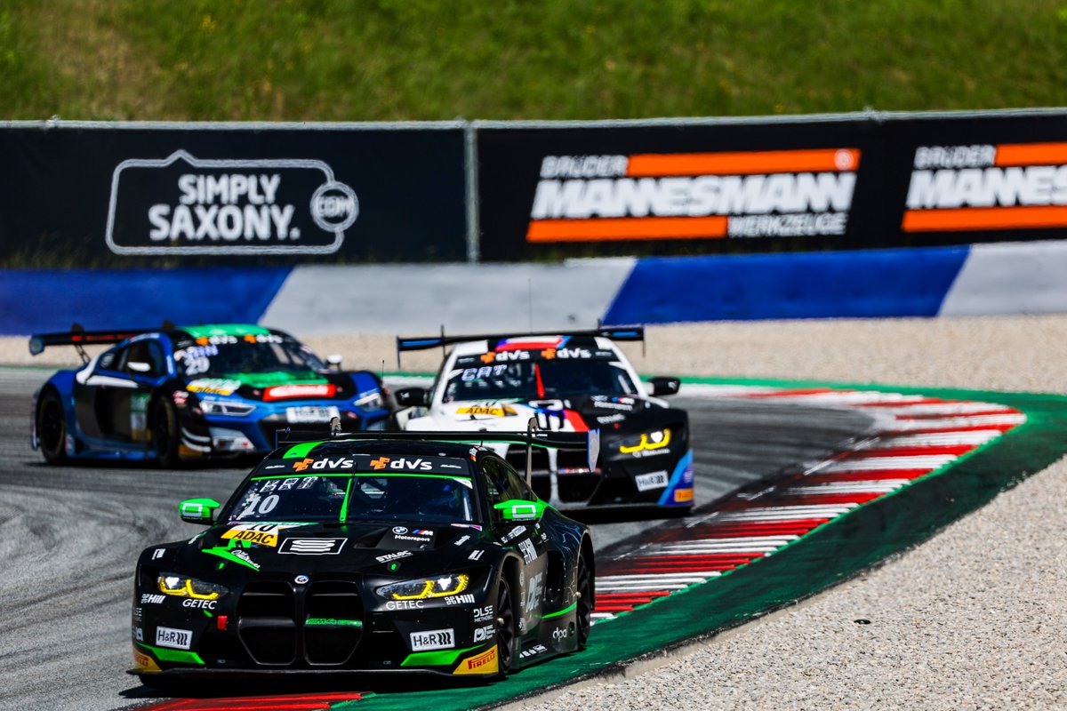 SID_Marketing's tweet photo. Hochspannung vor dem 3. Tourstopp des @ADAC @GTMasters in #Zandvoort am Wochenende. @NiklasKruetten + #BenGreen reisen als Überraschungs-Tabellenführer in die Niederlande. Ebenfalls am Start: Rückkehrer @Max_Goetz. -> https://t.co/S5RSeEnvkq @CMCZtweets https://t.co/FjPBbmnrCI