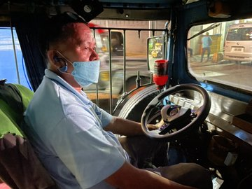 ABSCBNNews's tweet photo. After nearly 18 hours on the road, 54-year-old jeepney driver Artemio Singko said he will barely bring home P300.

According to the driver, he spent about 2,500 for fuel today— thus, with the impending P 3 price hike tom, Singko says today will be his last trip | @annacerezo_ https://t.co/uDyJQfhaGa