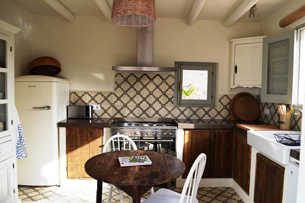OliveHouseprops's tweet photo. 5 bedroom cortijo in #Lubrin (#Almeria) €485,000
https://t.co/m9Bgch47k7 https://t.co/fTZ2CZJl8L