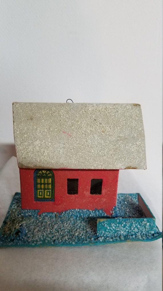 suedalsing's tweet image. Putz House, Mica House, Castle, snowy Christmas etsy.me/3CoxSyg #putzhouse #micahouse #christmasornament #christmasdecoration @etsymktgtool