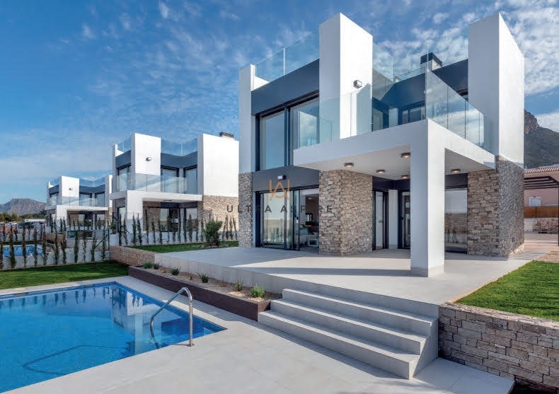 Ultra_AspireMal's tweet photo. *NOW ONLY 1 REMAINING!*

#Stunning New 3 bedroom, 3 bathroom, Colonia de Sant Pere #Villa with Private Pool and panoramic Sea View from the Rooftop Solarium   
Price: 985.000 Euros

#aplaceinthesun #holidayhome #relocation #secondhome #investment #investmentproperty #mallorca https://t.co/4Ae5X0gQzp