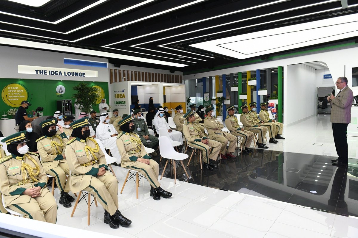 Dubai Policeشرطة دبي tweet media