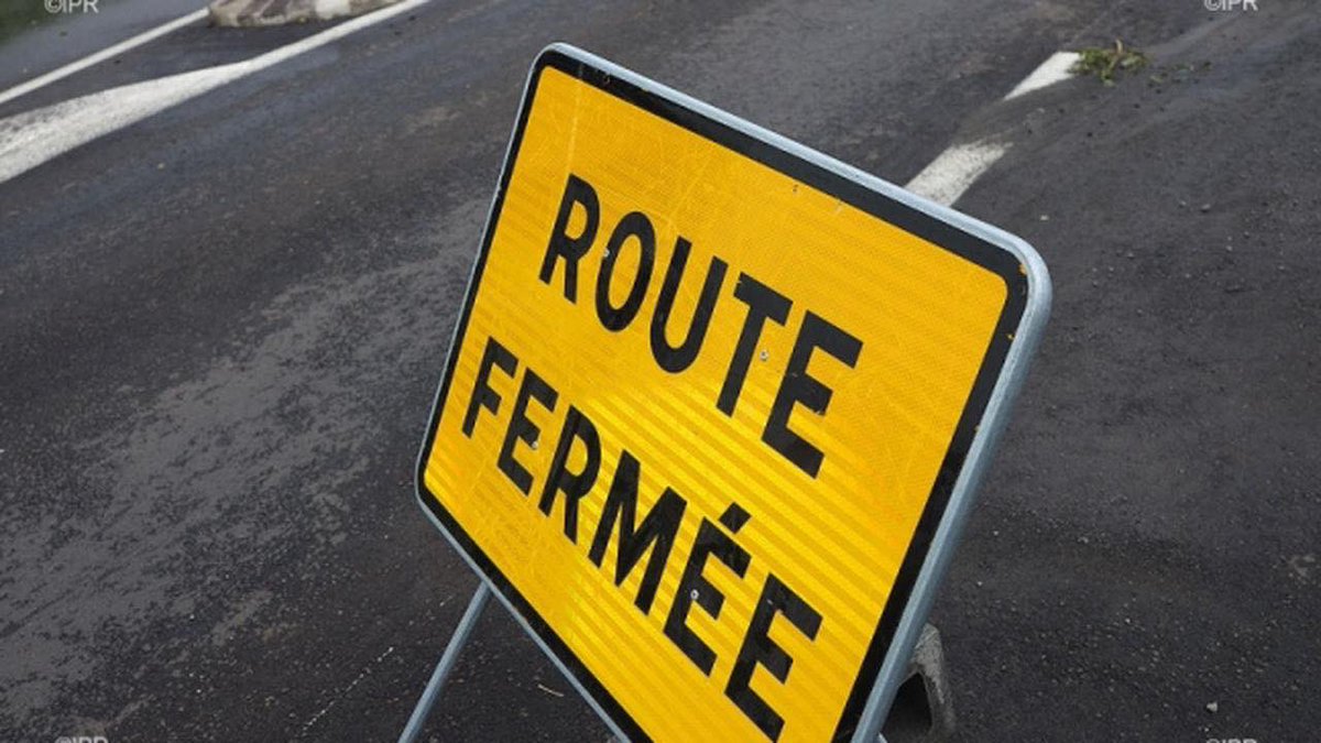 AntoneCasanova's tweet photo. ⚠️ FERMETURE ROUTE COL DE BATTAGLIA
⛔️ Du 22 juin au 08 juillet de 20h30 à 6h00. 
Dans le cadre de la réfection d’une partie de la route, cette dernière sera fermée du lundi au samedi de 20h30 à 6h00 du haut du col à l’entrée de @Speloncato1 https://t.co/nck3IB4ZjU