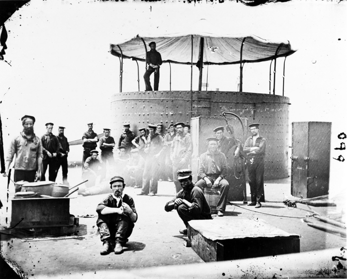 USAS_WW1's tweet image. #Juneteenth2022 #Juneteenth #Confederacy #CivilWar African Americans fought the Confederacy hard in the Civil War. They served in the US Navy and US Army. We see an African American sailor here on the deck of USS Monitor in 1862 and many soldiers too...