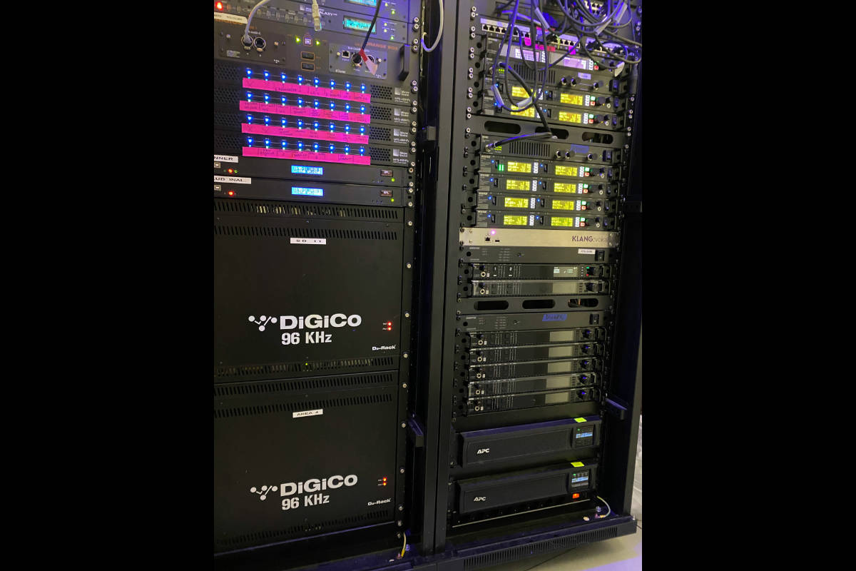 DiGiCoEs's tweet photo. Junto al gran entretenimiento viene la igualmente impresionante infraestructura de audio del lugar, que incluye procesadores 4REA4 y una consola Quantum 225 de DiGiCo, suministrada por RMS Proaudio, el distribuidor de DiGiCo en España. https://t.co/4cmTfspj98