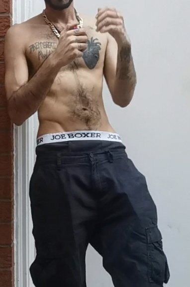 Bad picture for #instagram but my #abs are hopefully enough to make #Twitter pause https://t.co/feco<a href="/tag/instagram"class="tags">#instagram</a><a href="/tag/abs"class="tags">#abs</a><a href="/tag/twitter"class="tags"><span>#twitter</span></a>