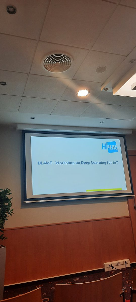 Elisavet Grigoriou from Sidroco Holdings Ltd presents the "TERMINET:The vision" in Dl4IoT workshop of the HiPEAC Conference in Budapest (Hungary). #terminet #h2020 #sidroco_team #hipeac2022