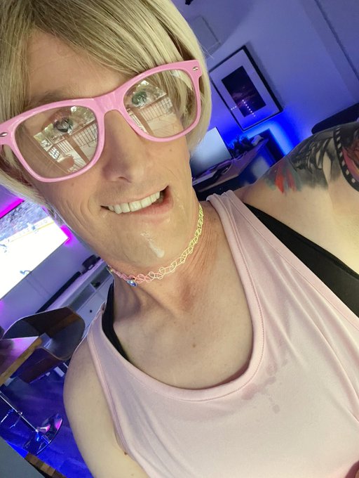 I love when I have cum dripping down my face. It means a daddy was satisfied! Can I suck yours? #sissylovescum<a href="/tag/blowjob"class="tags"><span>#blowjob</span></a><a href="/tag/cocksucker"class="tags"><span>#cocksucker</span></a><a href="/tag/swallows"class="tags"><span>#swallows</span></a><a href="/tag/trans"class="tags"><span>#trans</span></a><a href="/tag/sissyslut"class="tags"><span>#sissyslut</span></a>