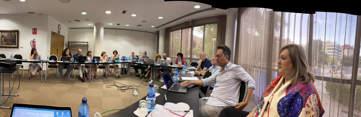 FEAPsicoterapia's tweet photo. Este pasado fin de semana ha tenido lugar la reunión de la Junta directiva de #FEAP y la reunión de la Asamblea FEAP. Os compartimos algunas imágenes de la reunión de Junta Directiva celebrada el pasado viernes 17 de junio.
#feap #juntadirectiva #reunion #reunionjuntadirectiva https://t.co/PW6cOPqa9E