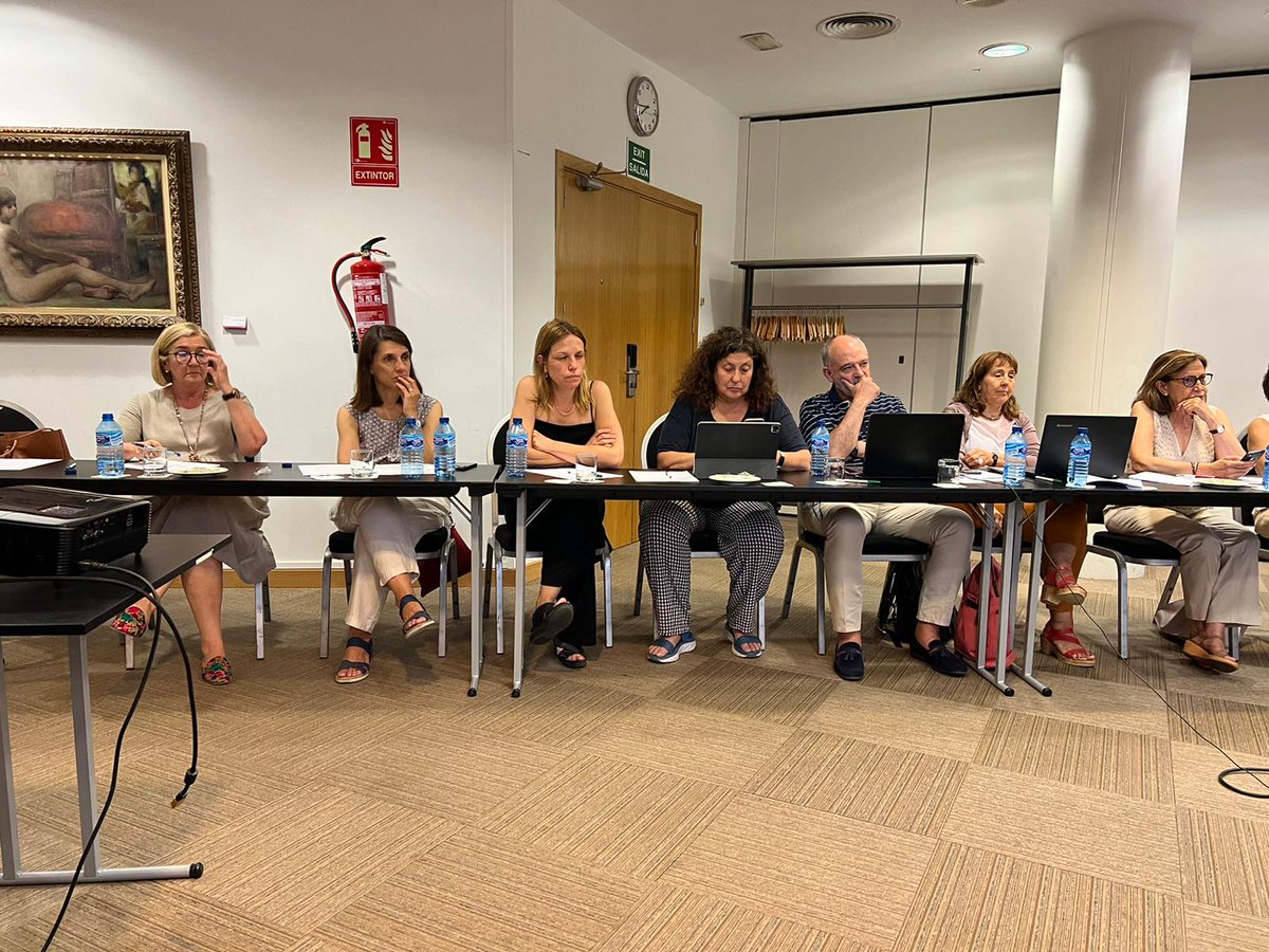 FEAPsicoterapia's tweet photo. Este pasado fin de semana ha tenido lugar la reunión de la Junta directiva de #FEAP y la reunión de la Asamblea FEAP. Os compartimos algunas imágenes de la reunión de Junta Directiva celebrada el pasado viernes 17 de junio.
#feap #juntadirectiva #reunion #reunionjuntadirectiva https://t.co/PW6cOPqa9E