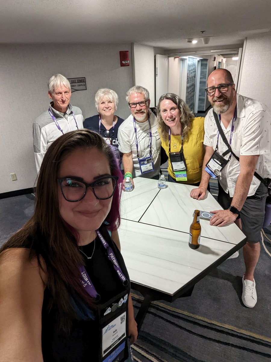 Kelly G 🦄 tweet media