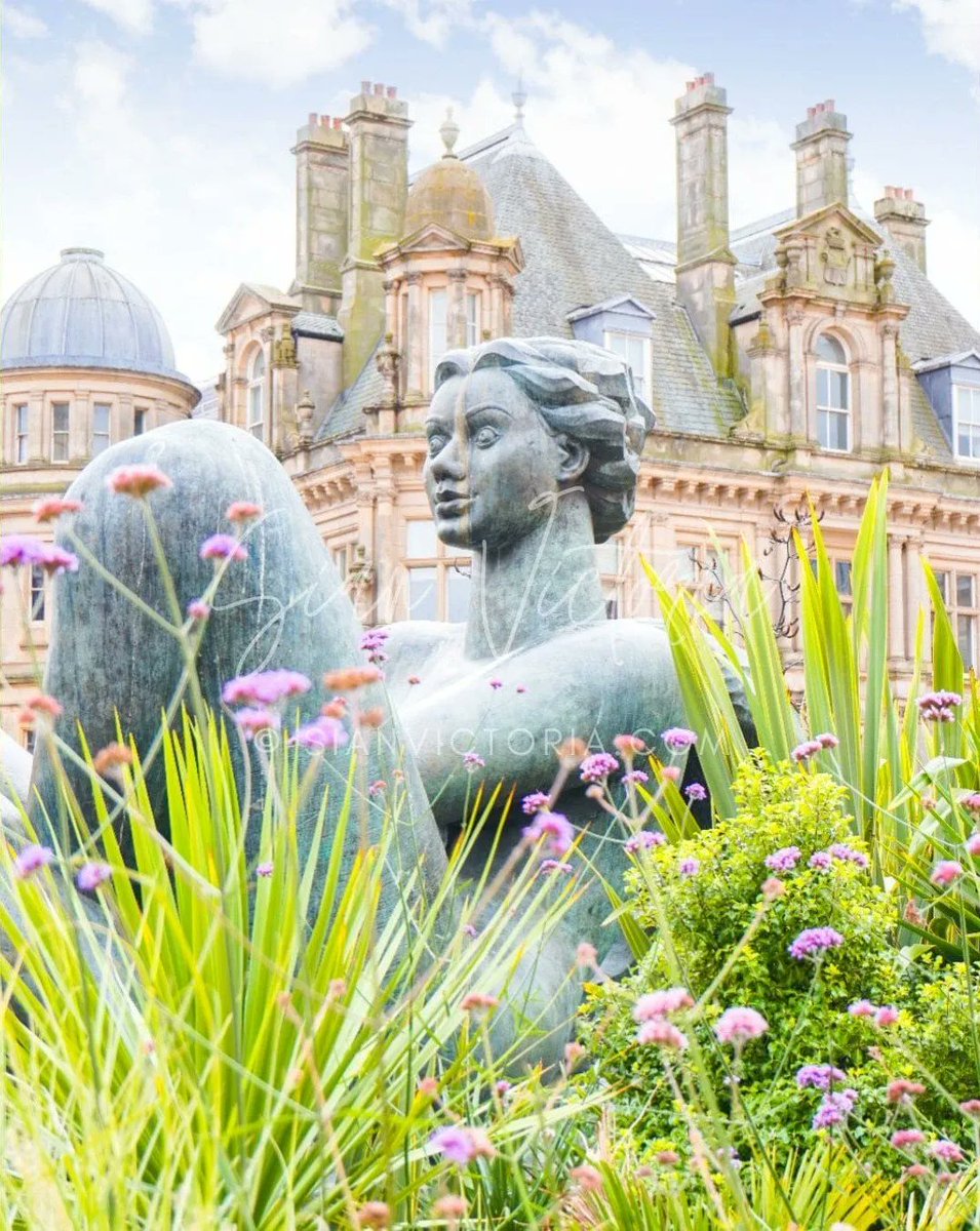 SianVictoriaUK's tweet photo. ⭐ 76 Reasons to Visit Birmingham & Thing’s to Do & See - https://t.co/4hqkeLgFot ⭐
#birmingham #birminghamuk #Birmingham2022 #visitbirmingham #brumbloggers #birminghamblogger #westmidlands #Commonwealthgames2022 #visitengland #brumhour #england https://t.co/WGP5yrXQyp