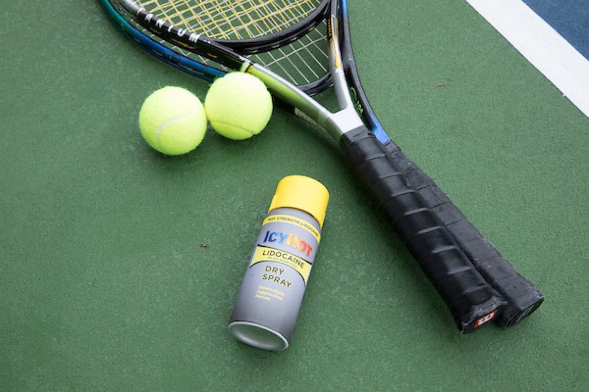 Wilson or Penn? Either way they need to be fresh and new.🎾

#risefrompain #internationaltennisday

icyhot.com/where-to-buy/