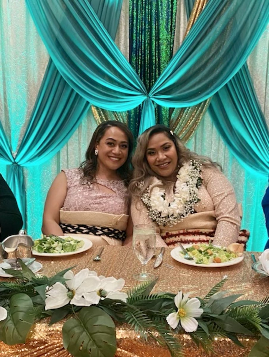 juicy2explicit's tweet photo. It was such an honor to be treated the way I was at my nephews 1st birthday. Although I kept begging my momma for me TO NOT sit up at the front table 🥴😅 I’m grateful. CULTURAL TINGZ #disTONGA 🇹🇴 my brothers kids will always be treated as my own🤞🏽🤎 https://t.co/JyhiWXybAG