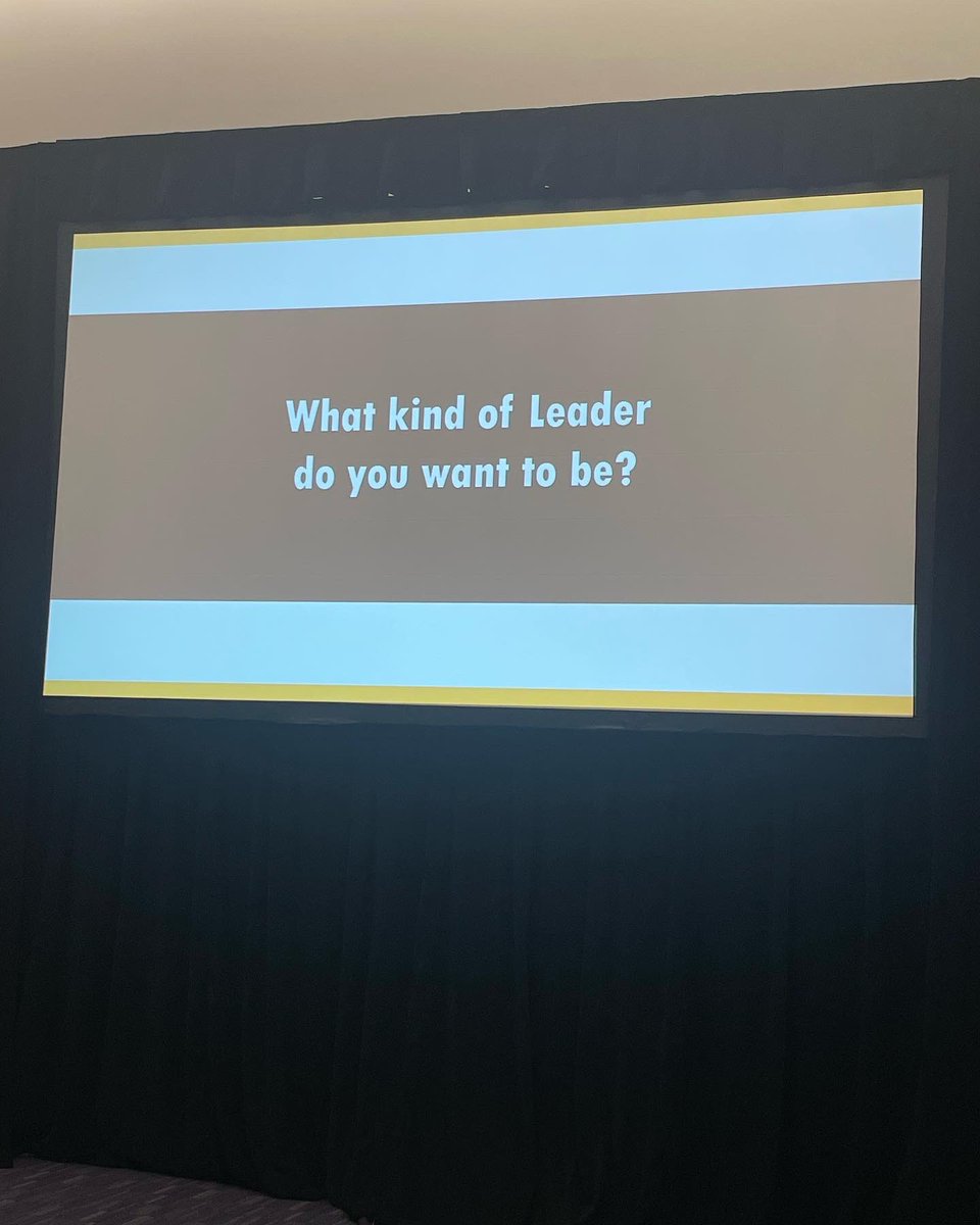 Adrienne4Merica's tweet image. Work flow 💡 #Day2 #PeopleOverProgress #empoweryourcommunity