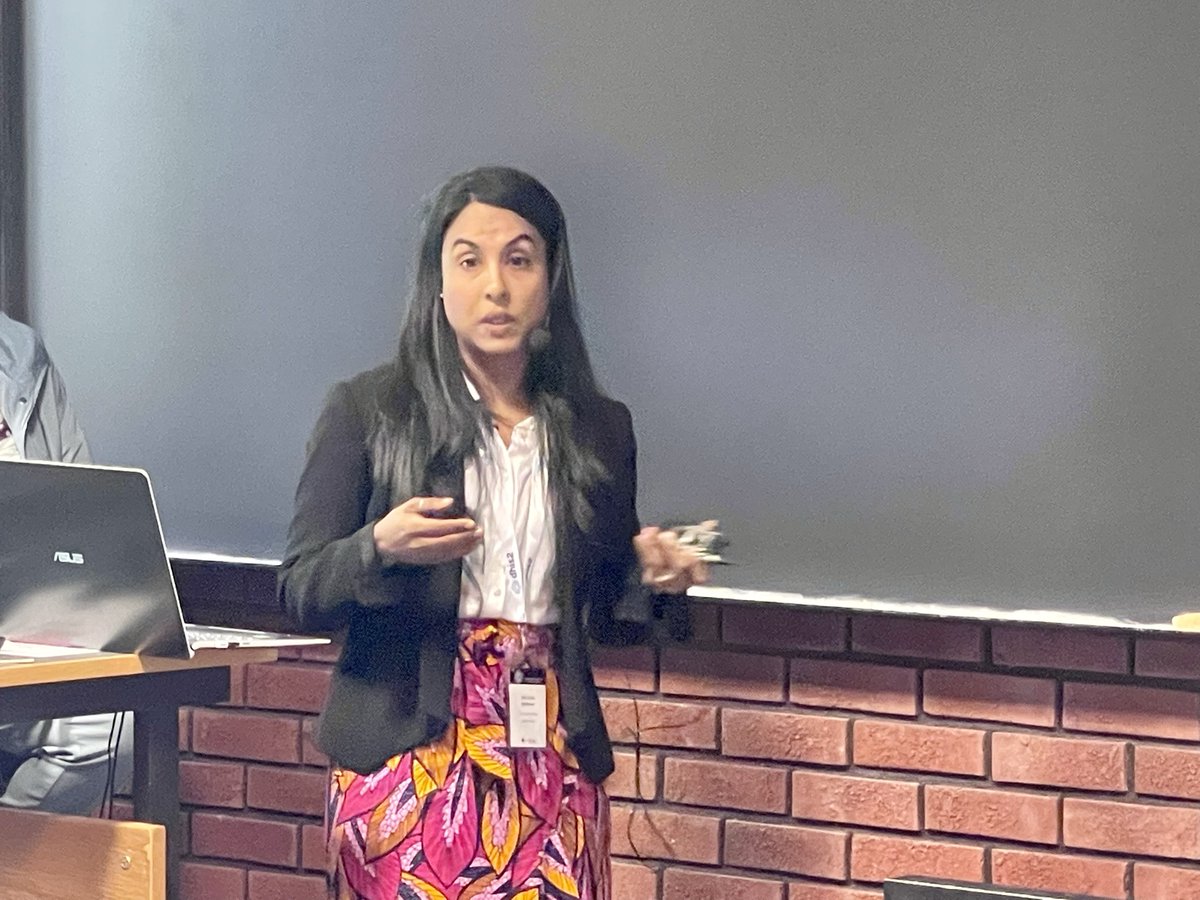 seanehna's tweet photo. @Mel_B4A presenting @dhis_2 #BestPractice lessons at #DAC2022 @HISP_SA_ #bblt https://t.co/QdKFsvIswU