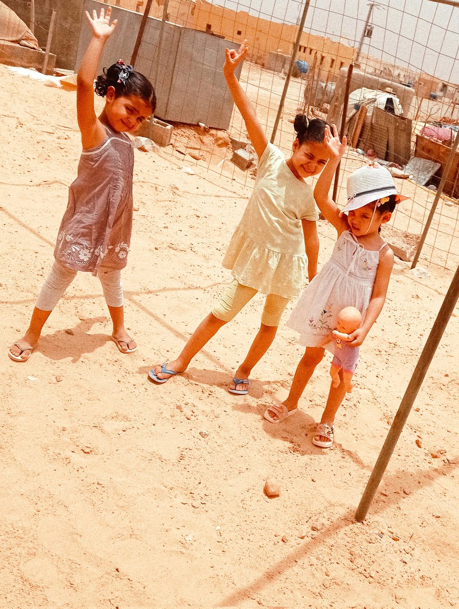abidamo33384940's tweet photo. Almost #Third_Generation in Exile, lets remember in this #InternationalRefugeeDay that the #SaharawiPeople are determine more than aver to conquer their freedom and independence.
@antonioguterres
@AUC_MoussaFaki
@Refugees
@UNHumanRights
@sanchezcastejon
@AUC_DPA https://t.co/FeM0O8c4EY