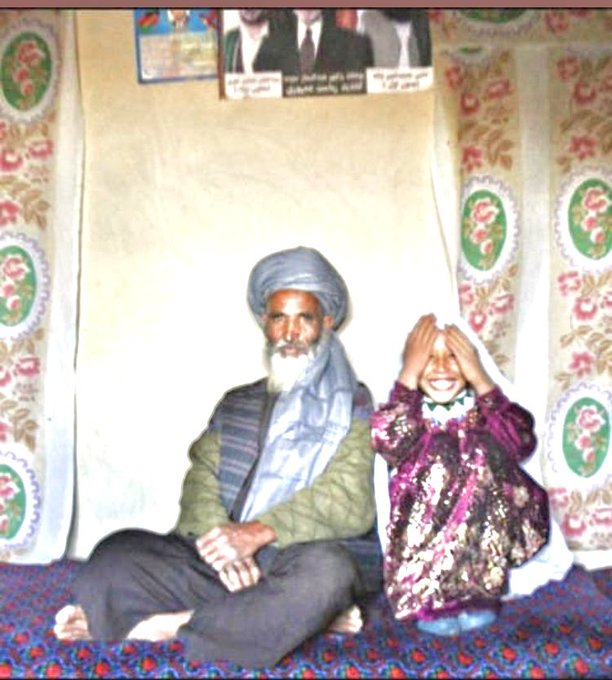 ImtiazMadmood's tweet photo. An Afghan slave girl was bought by a Pakistani old guy for marriage. Eight-year-old child! When questioned by women organizations, he asked them if they are against the Prophet, cause he is doing what is Sunnat-a-Rasool. https://t.co/3YaWUqJYKt