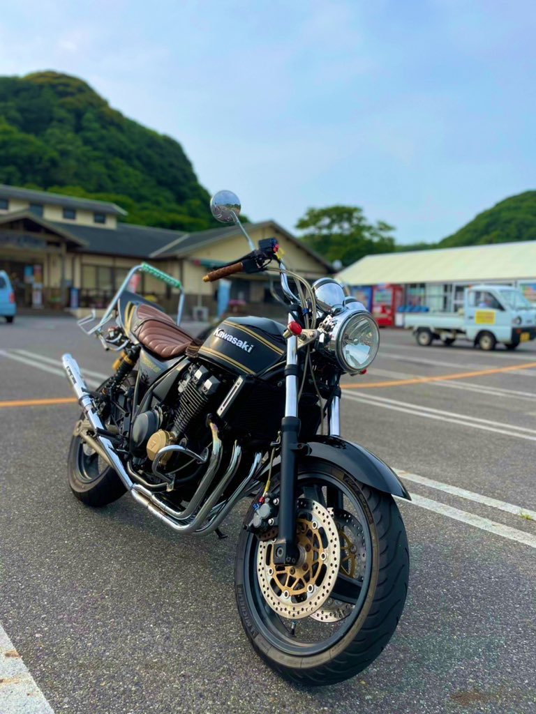 87fishing's tweet photo. 最近の趣味！
昨日めちゃくちゃ暑かったけど後輩たちと知多ツーリング！

迷子になりました。

単車直してから海には行ってるけど全然釣り行ってないからそろそろマゴチ行きたい！ https://t.co/xr3uiUyEcN