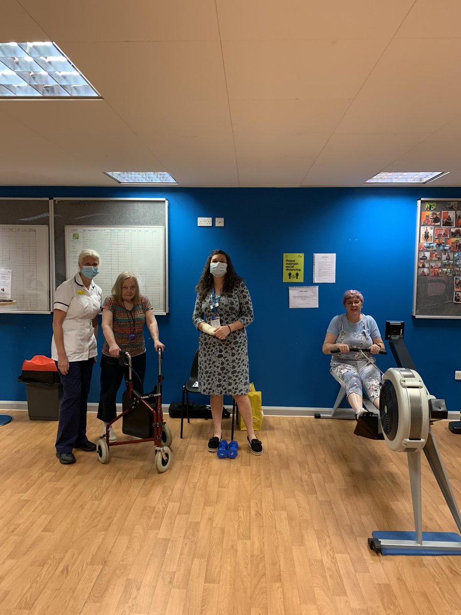 Great to spend time this morning with Sarah Richardson, Sharon Kennedy & patients at the pulmonary rehab session in Cannock & to celebrate national pulmonary rehab week. Lovely to hear & see the difference these sessions make to the management of long term pulmonary conditions