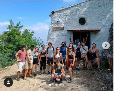 noi_ateurope's tweet photo. E finรฌ anche #GADN! Tempo di rientri e di debriefing sull'esperienza fatta e di riflessione sulle nuove competenze acquisite! Ringraziamo i partecipanti ...a presto con nuovi progetti!!!
#Erasmus+ #YouthEchange #ScambioGiovanile #Roccaromana #thedayafter #debriefing https://t.co/IHsJzKJI90