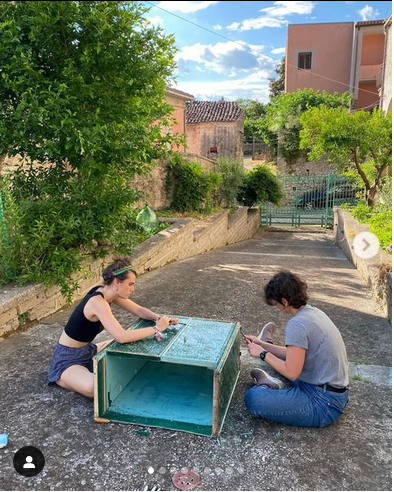 noi_ateurope's tweet photo. E finรฌ anche #GADN! Tempo di rientri e di debriefing sull'esperienza fatta e di riflessione sulle nuove competenze acquisite! Ringraziamo i partecipanti ...a presto con nuovi progetti!!!
#Erasmus+ #YouthEchange #ScambioGiovanile #Roccaromana #thedayafter #debriefing https://t.co/IHsJzKJI90