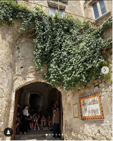 noi_ateurope's tweet photo. E finรฌ anche #GADN! Tempo di rientri e di debriefing sull'esperienza fatta e di riflessione sulle nuove competenze acquisite! Ringraziamo i partecipanti ...a presto con nuovi progetti!!!
#Erasmus+ #YouthEchange #ScambioGiovanile #Roccaromana #thedayafter #debriefing https://t.co/IHsJzKJI90