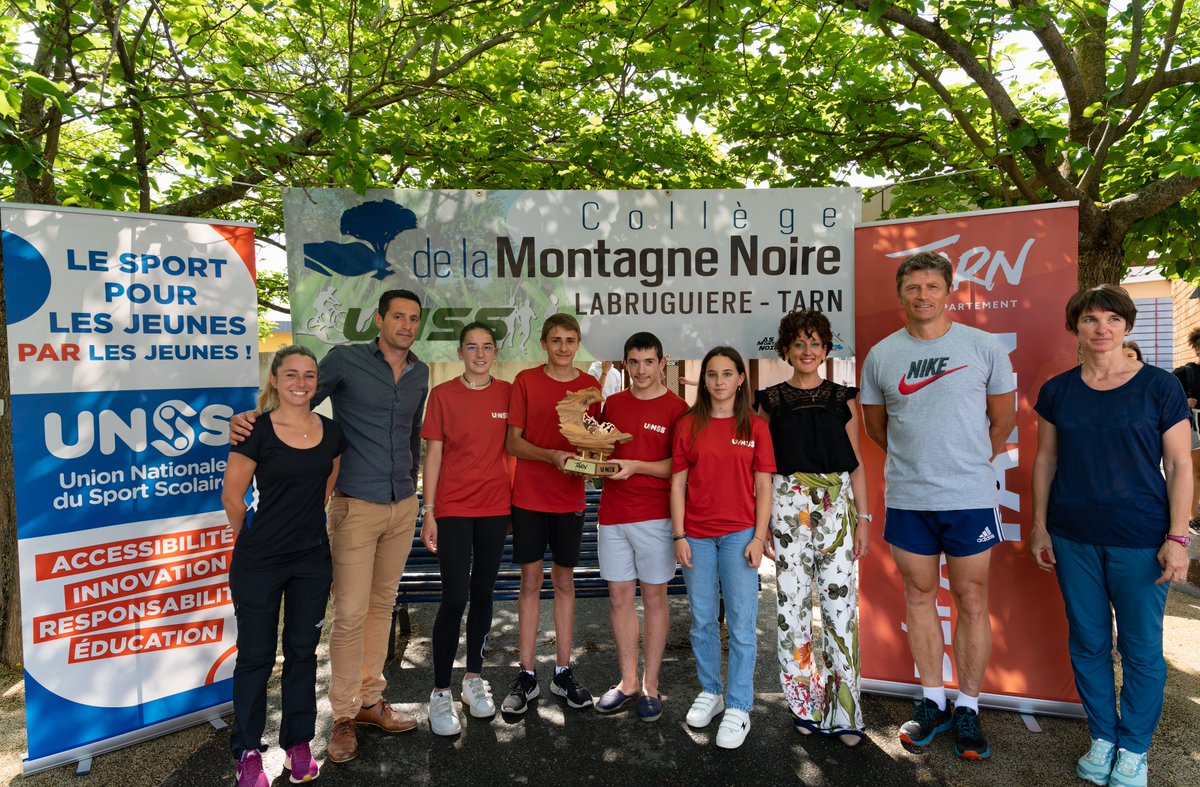 Collège de la Montagne Noire tweet media