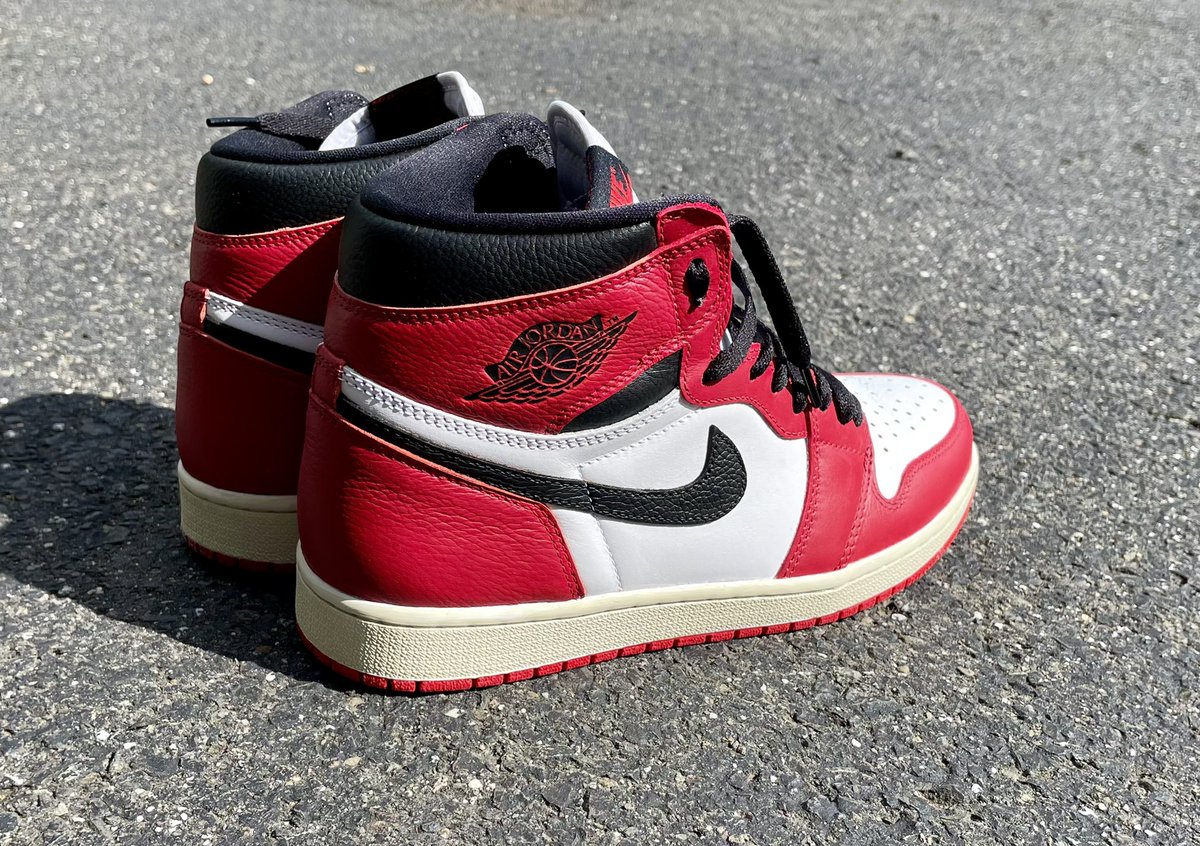 JDWhite112's tweet photo. Heritage ➡️ Chicago custom 👨🏾‍🎨 🖼 https://t.co/QnkZB5OY15