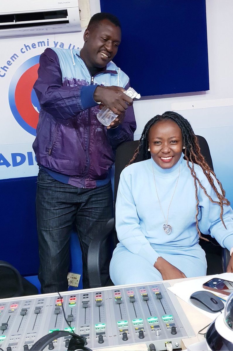 Radio Citizen (@radiocitizenfm) on Twitter photo Ni matumaini yetu kwamba wiki yako imeanza vyema na popote ulipo karibu ndani ya #DriveOnReloaded naye <a href="/sellyamutabi/">Kadot</a> <a href="/abdimunai/">@abdimunai</a> na <a href="/nyambega_jared/">Jared Nyambega Ekwinini</a> Unatupa ukiwa wapi jioni ya Lao? #DriveOnReloaded #RadioNumberOne Ni matumaini yetu kwamba wiki yako imeanza vyema na popote ulipo karibu ndani ya #DriveOnReloaded naye <a href="/sellyamutabi/">Kadot</a> <a href="/abdimunai/">@abdimunai</a> na <a href="/nyambega_jared/">Jared Nyambega Ekwinini</a> Unatupa ukiwa wapi jioni ya Lao? #DriveOnReloaded #RadioNumberOne