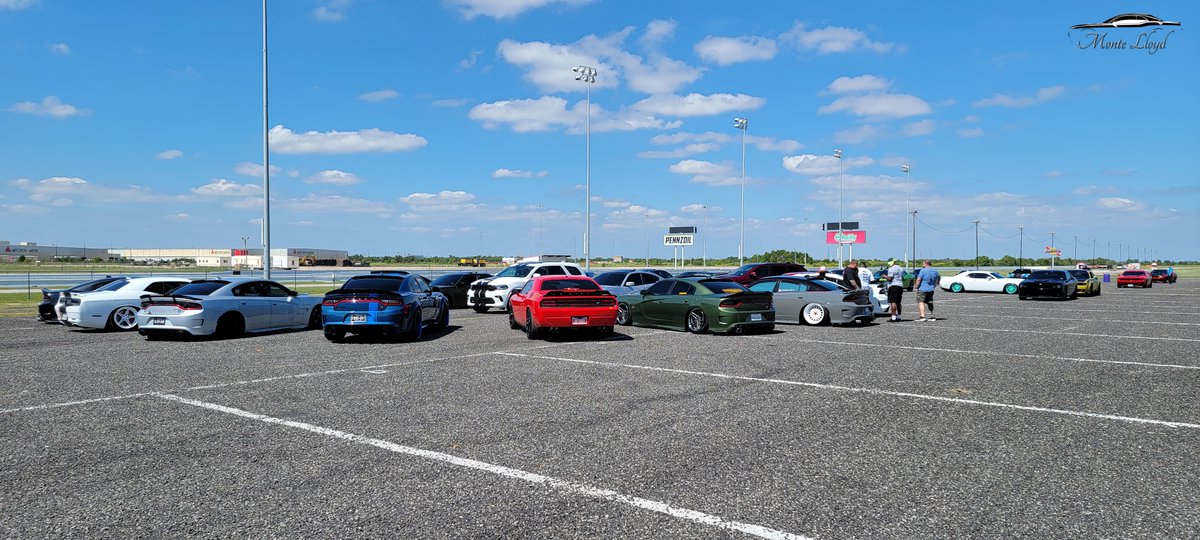Lone Star Mopar Fest tweet media