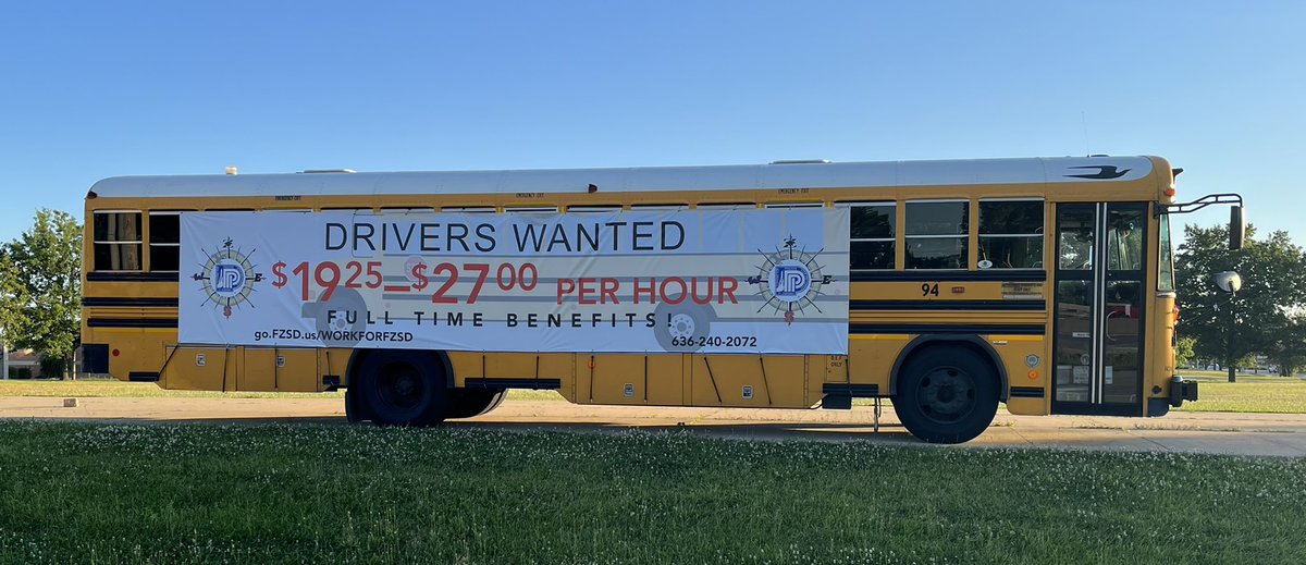 FZSDSUPT's tweet image. Come roll with us! Now accepting applications for bus drivers and monitors—paid training included. Go to fz.k12.mo.us to apply! #findYOURdirection #work4FZSD