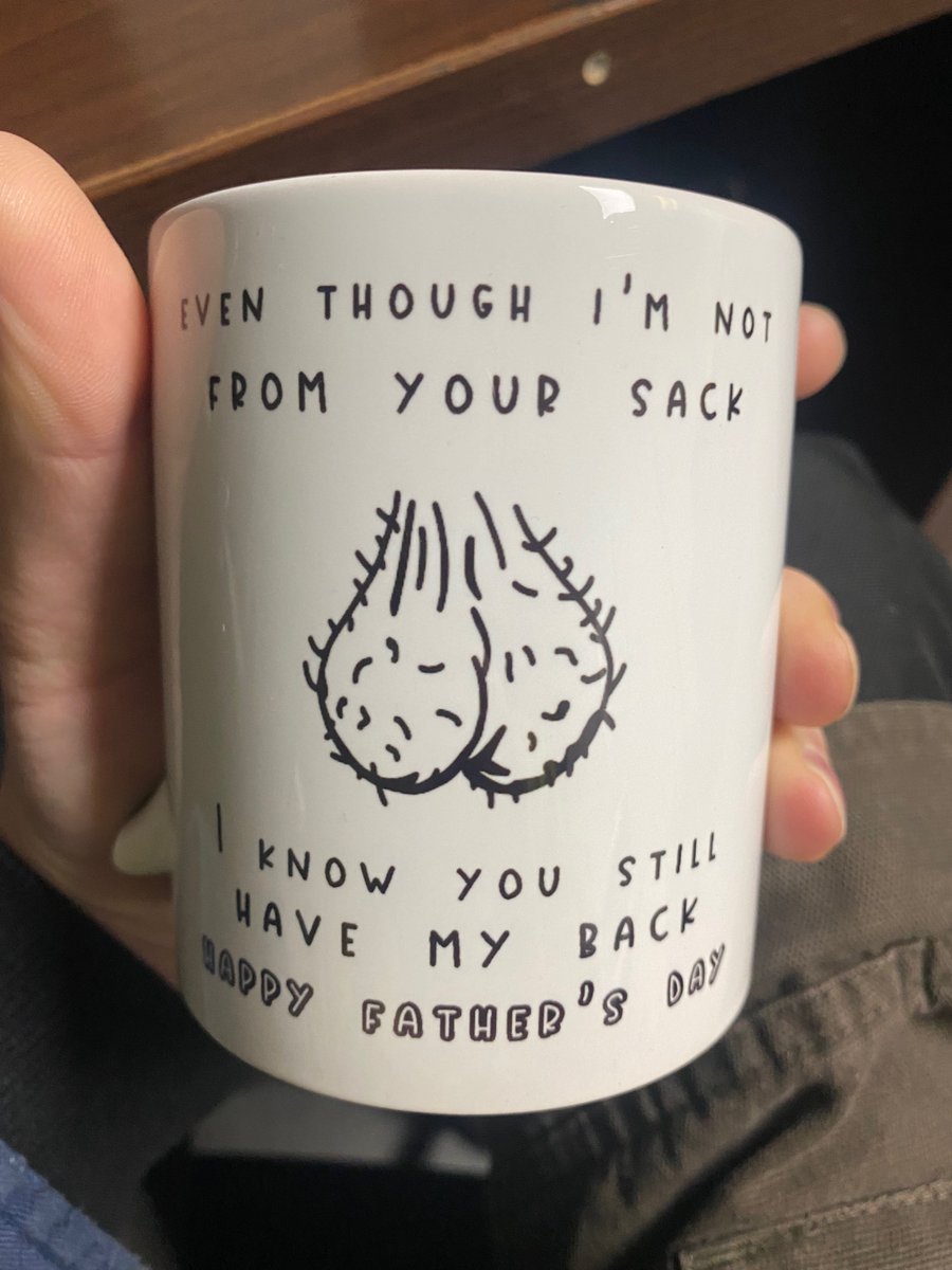 Even though the shipping broke the handle still one of the coolest gifts ever from the nerds!!! <a href="/SandwichIsKawai/">Kawaii Sandwiches</a>