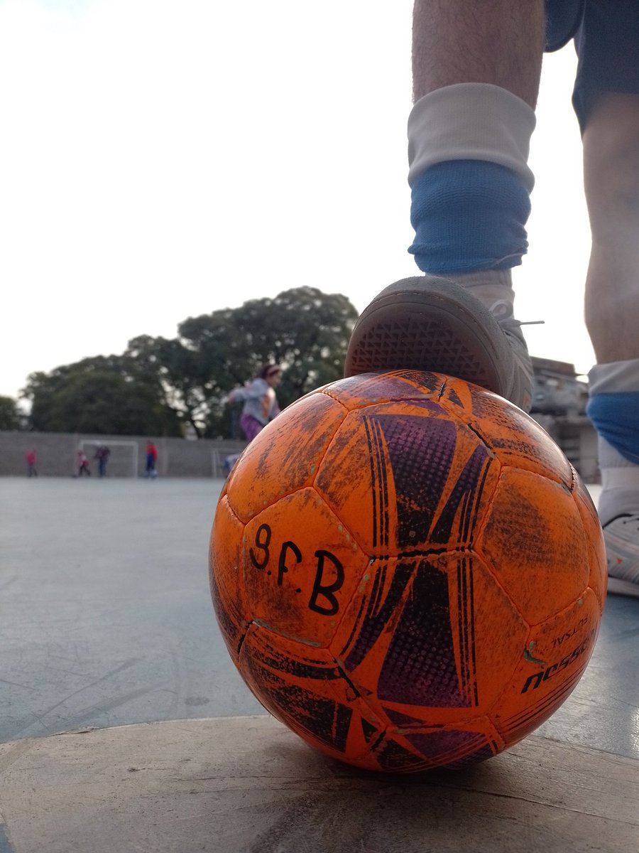 SFBillinFutsal's tweet photo. Resultados Fecha 12

@mirinaqueclub  VS S.F.Billinghurst 

Octava(8va) : NP ✅
Séptima(7ma) : NP ✅
Sexta(6ta) : NP ✅
Quinta(5ta) : 1 - 4 ✅
Cuarta(4ta) : 3 - 5 ✅
Tercera (3ra) : 3 - 3 🟰
Primera (1ra) : 3 - 4 ✅

Gran jornada disputada💪🏻🇪🇪 
Vamos BILLINGHURST!! https://t.co/PMYuS7EkVV