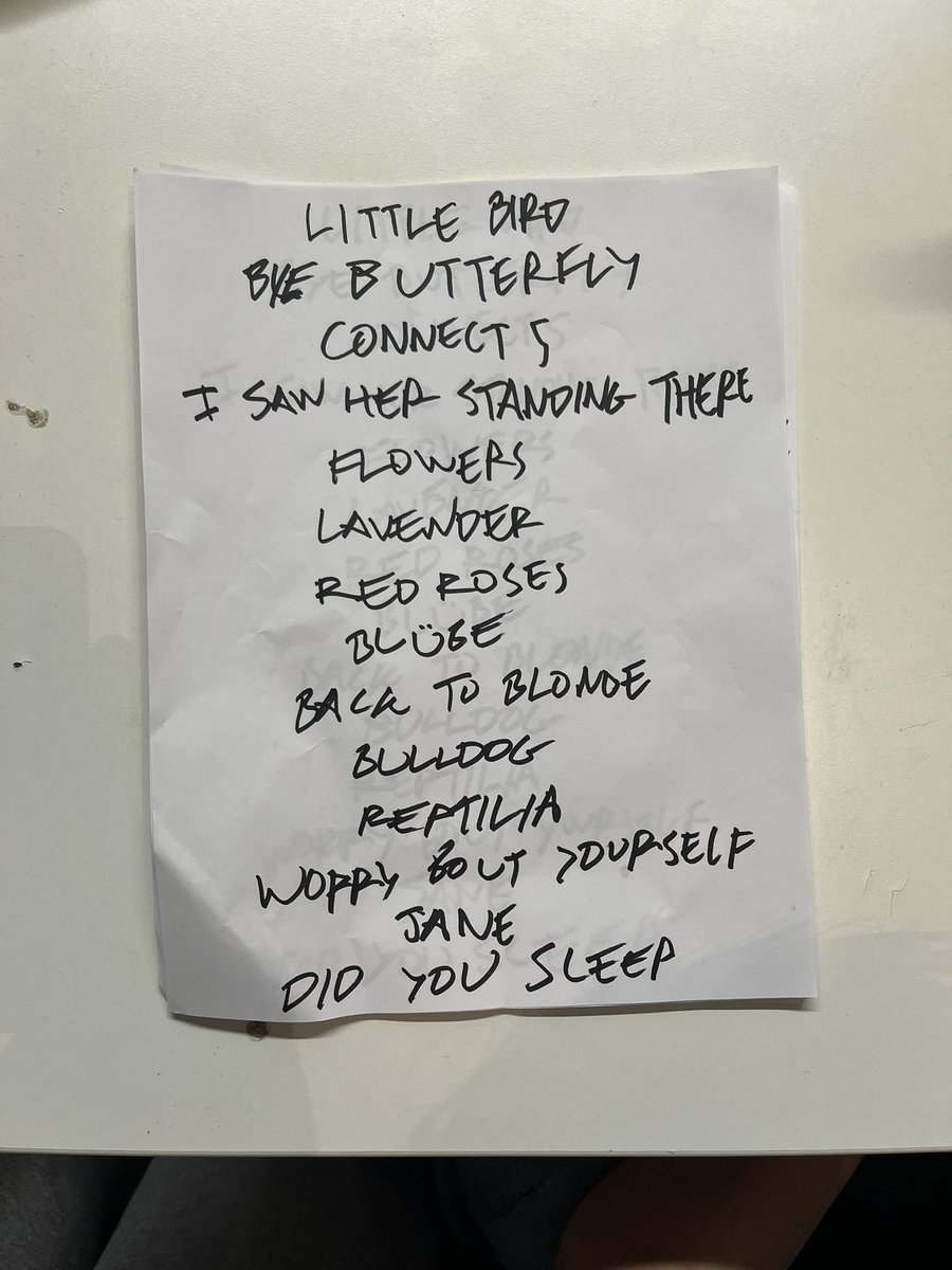 DAUNDRYLAY's tweet photo. LAST NIGHT. MAYBE our best set ever (ON PAPER). https://t.co/lOVqdrqhU0