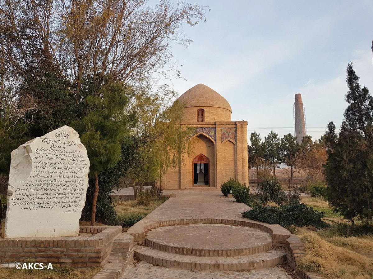 11 May 2022, Herat, 
The Head of Mission for the Turkmen Consulate in Herat recently met with the Director of Information and Culture to discuss strengthening cultural relations between Turkmenistan and Afghanistan...More: bit.ly/3QBPrBV 
#Afghanistan #CulturalHeritage